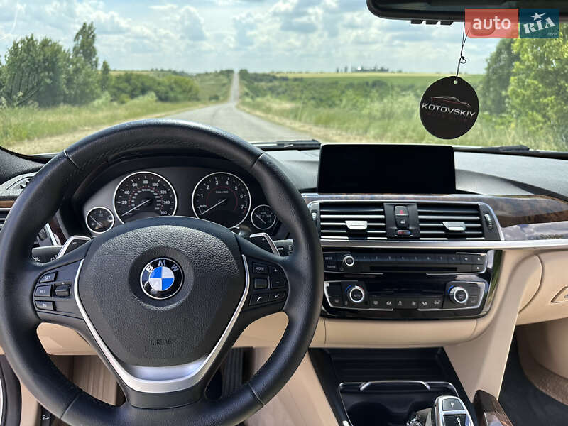 Седан BMW 3 Series 2015 в Києві