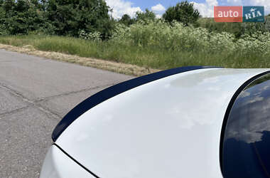 Седан BMW 3 Series 2015 в 