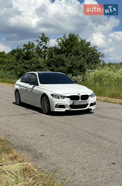 Седан BMW 3 Series 2015 в 