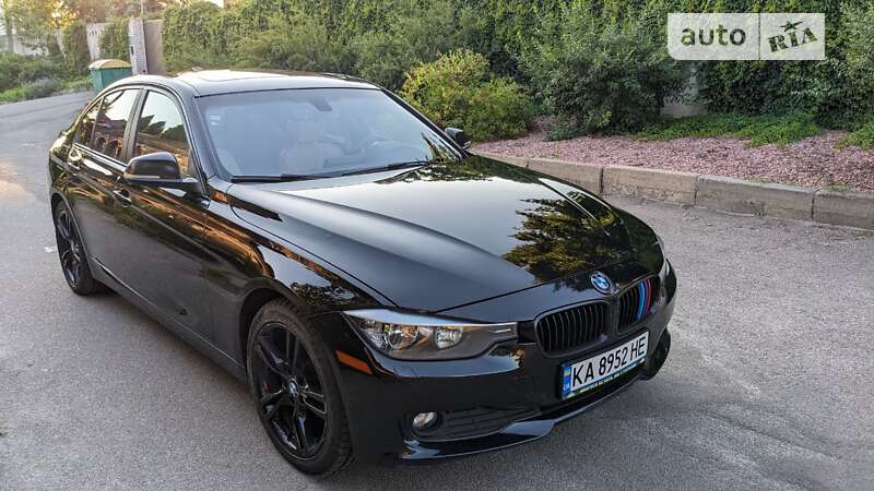 Седан BMW 3 Series 2015 в Києві