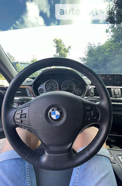 Седан BMW 3 Series 2013 в Олександрії