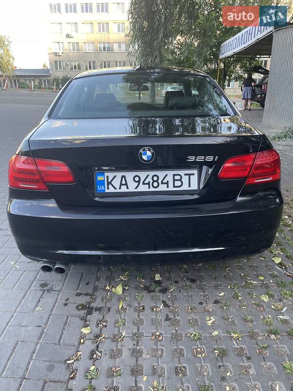 Купе BMW 3 Series 2012 в Киеве