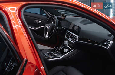 Седан BMW 3 Series 2019 в 