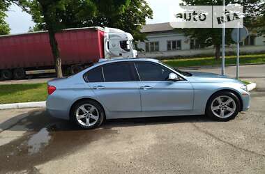 Седан BMW 3 Series 2013 в Львові