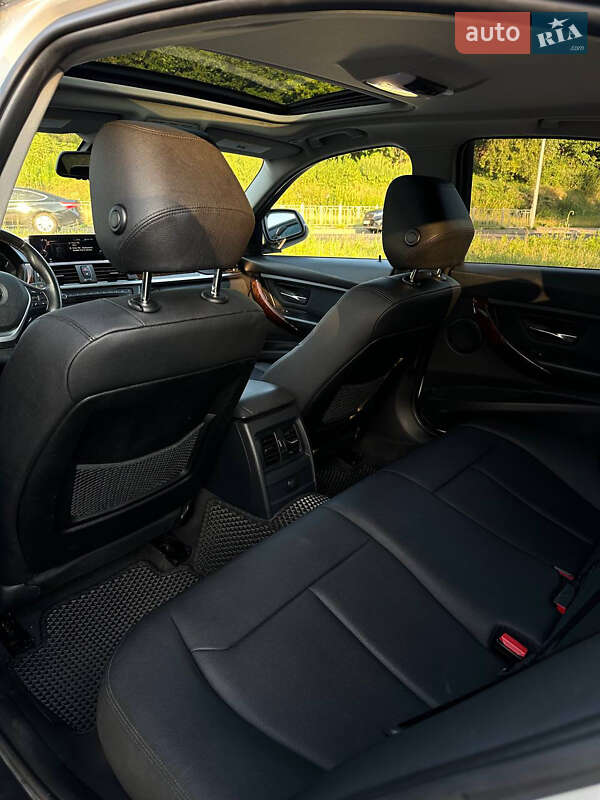Седан BMW 3 Series 2013 в Киеве