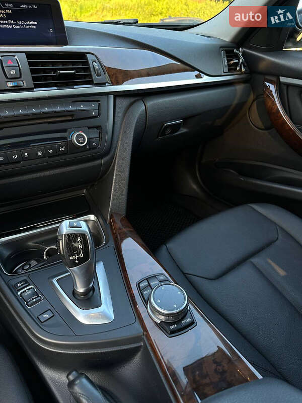 Седан BMW 3 Series 2013 в Киеве