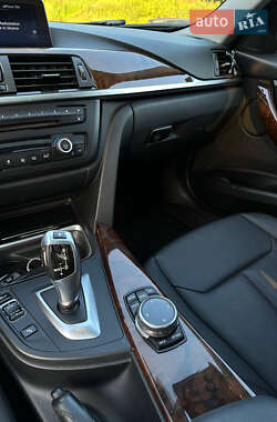 Седан BMW 3 Series 2013 в 