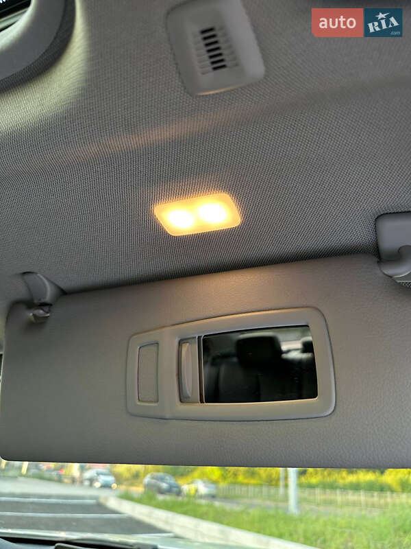 Седан BMW 3 Series 2013 в Киеве