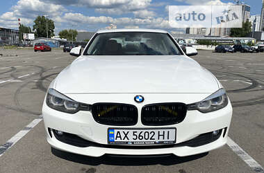 Седан BMW 3 Series 2015 в Києві