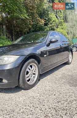 Седан BMW 3 Series 2005 в 
