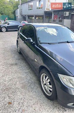 Седан BMW 3 Series 2005 в 