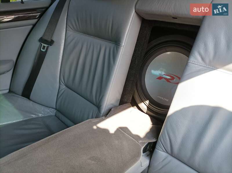Седан BMW 3 Series 1999 в Маньковке