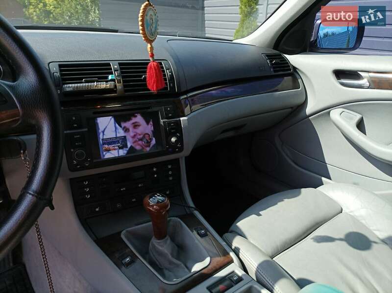 Седан BMW 3 Series 1999 в Маньковке