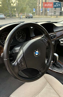 Седан BMW 3 Series 2010 в Кривом Роге