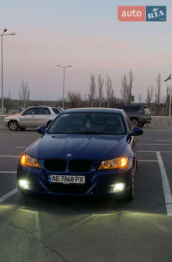 Седан BMW 3 Series 2010 в Кривому Розі