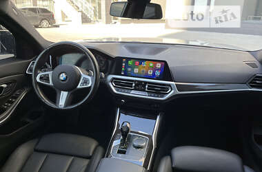 Седан BMW 3 Series 2019 в Киеве