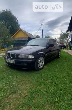 Седан BMW 3 Series 2000 в Чернівцях