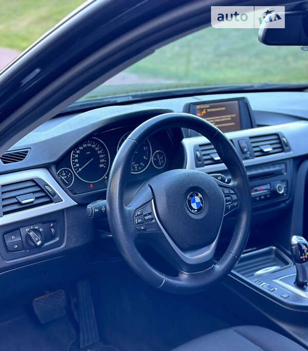 Седан BMW 3 Series 2012 в Києві