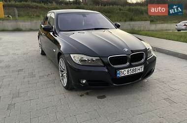 BMW 3 Series 2010