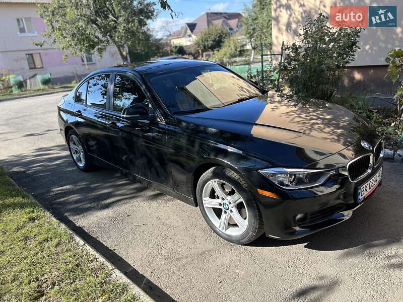 Седан BMW 3 Series 2014 в Млинове фото 23 Седан BMW 3 Series 2014 в Млинове