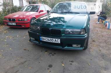 Седан BMW 3 Series 1992 в Одессе