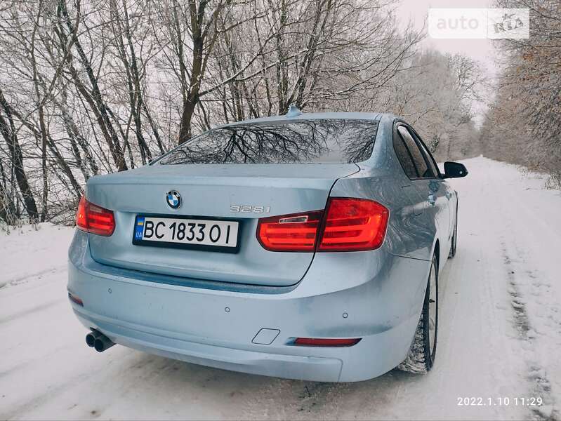 Седан BMW 3 Series 2012 в Кам'янець-Подільському