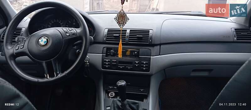 Седан BMW 3 Series 2003 в Веселиновому