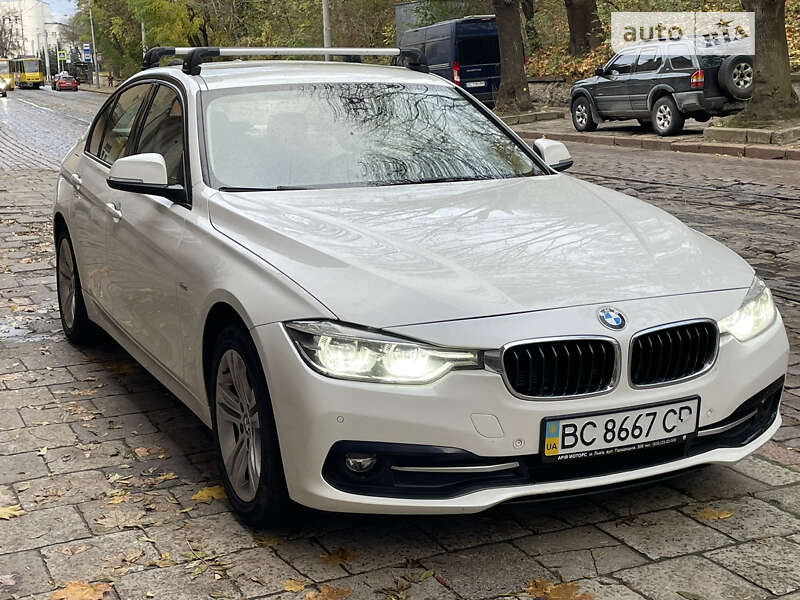 Седан BMW 3 Series 2015 в Львове