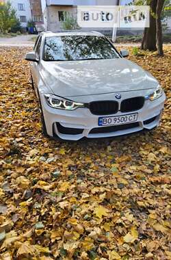 Седан BMW 3 Series 2015 в Волочиске