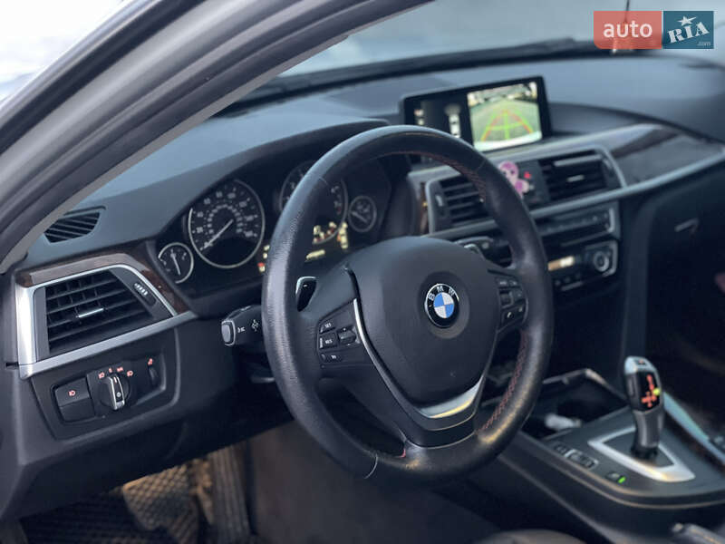 Седан BMW 3 Series 2016 в Вінниці