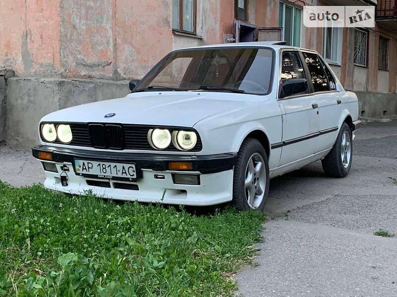 Седан BMW 3 Series 1985 в Харькове