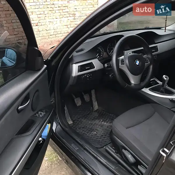 BMW 3 Series 2006 VIN WBAVR71090KS96897 фото оголошення 8 з 48