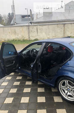 Седан BMW 3 Series 2003 в Стрые