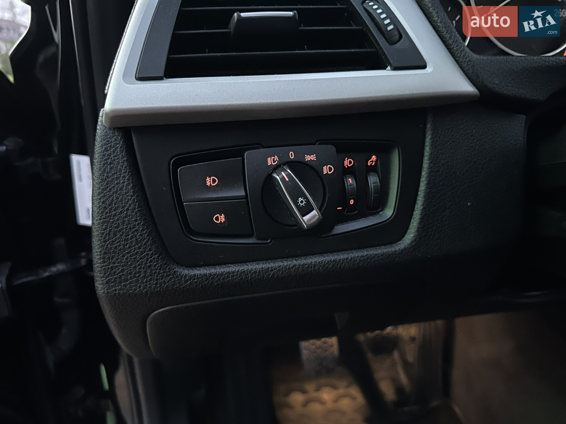 2014 BMW 3er - мініатюра 22