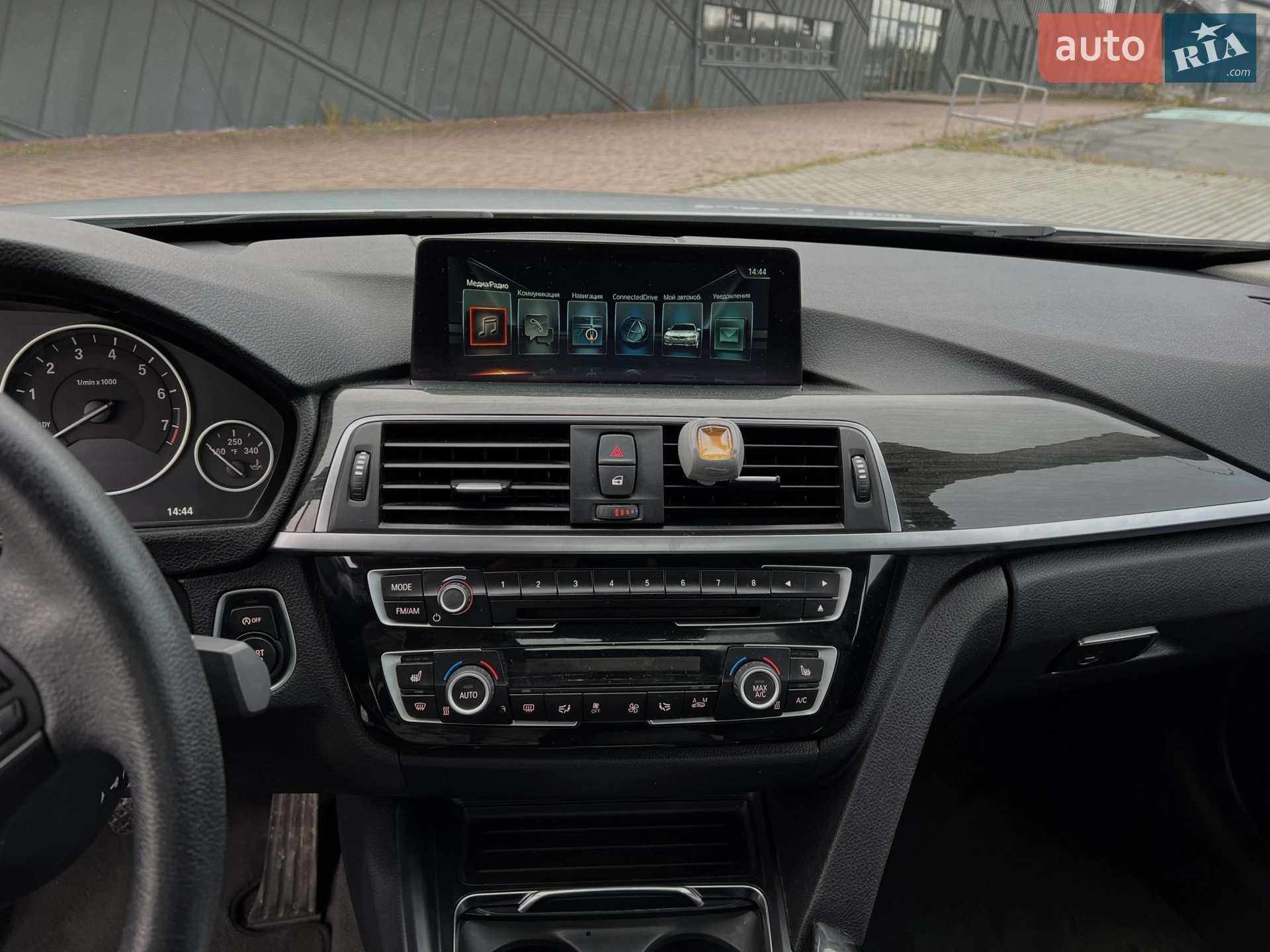 2017 BMW 3er - мініатюра 9