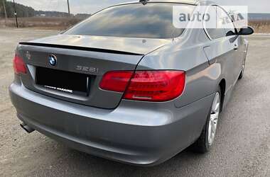 Купе BMW 3 Series 2012 в Вишгороді