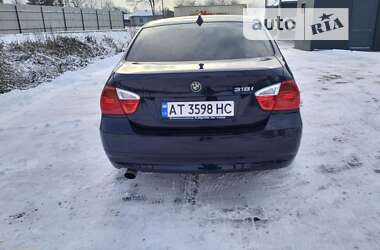 Седан BMW 3 Series 2005 в Галичі