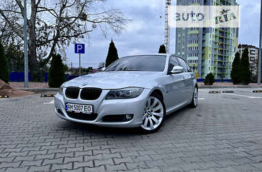 BMW 3 Series 2009