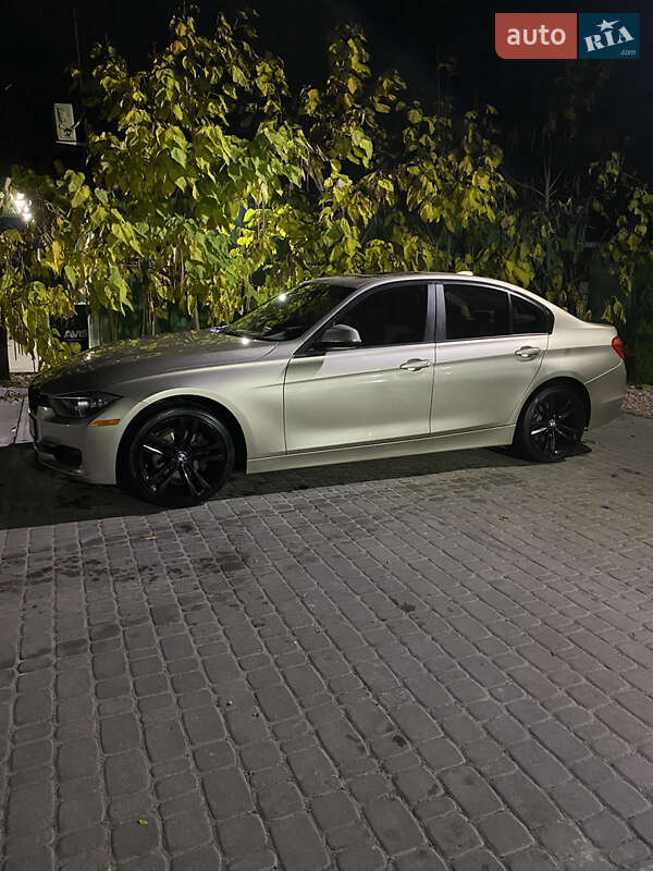 Седан BMW 3 Series 2014 в Баришівка
