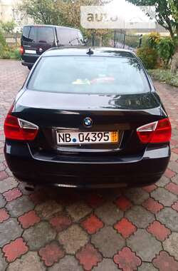 Седан BMW 3 Series 2006 в Червонограде