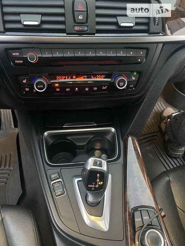 Седан BMW 3 Series 2013 в Каменском