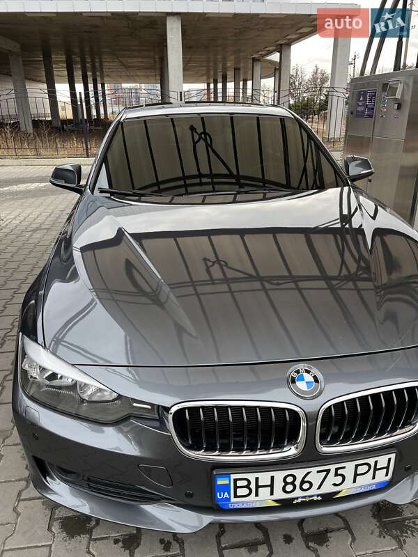 Седан BMW 3 Series 2013 в Одессе