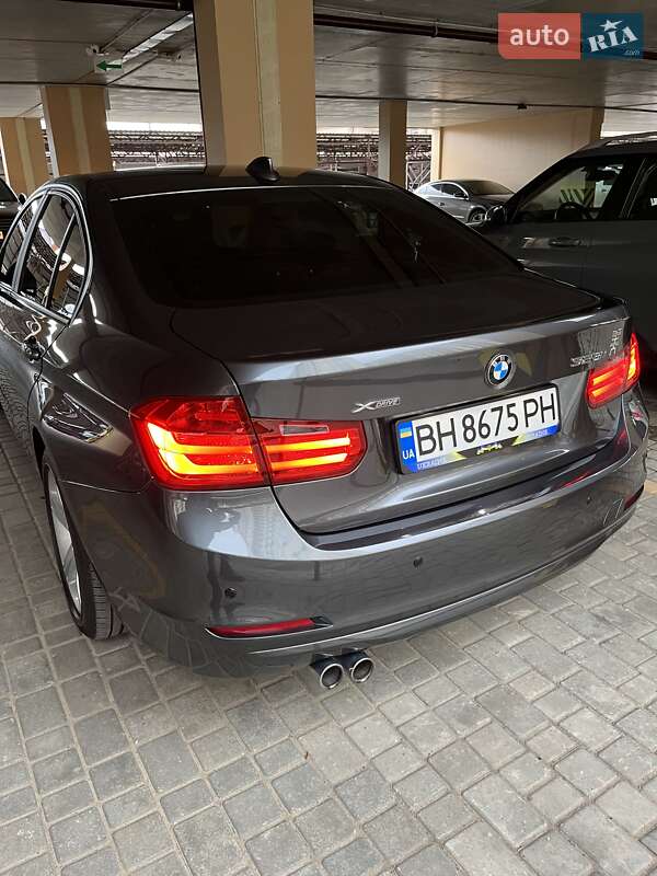 Седан BMW 3 Series 2013 в Одессе