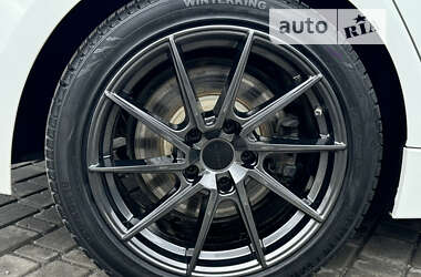 Седан BMW 3 Series 2014 в 
