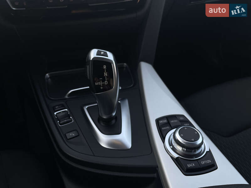 Універсал BMW 3 Series 2017 в Львові