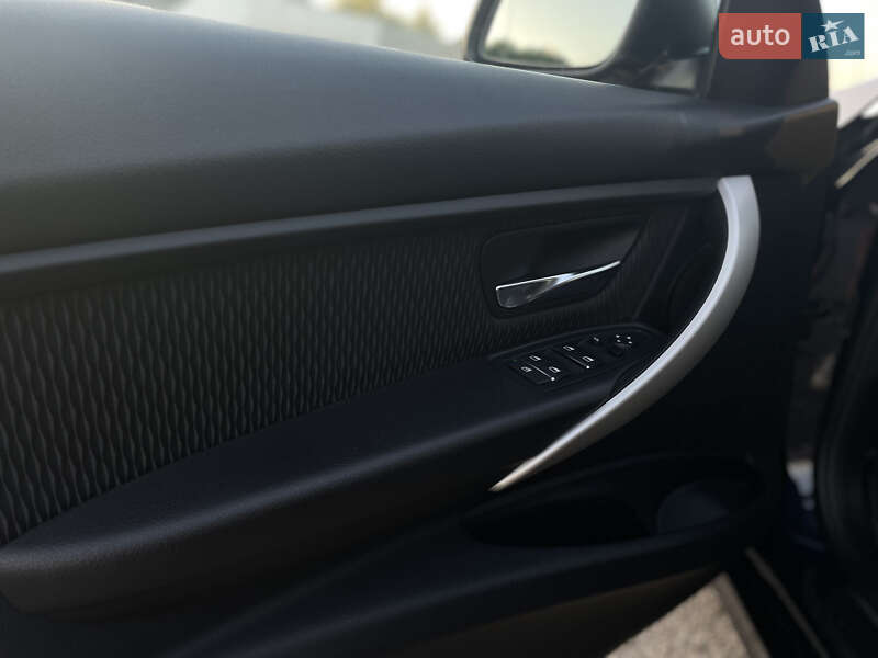 Універсал BMW 3 Series 2017 в Львові