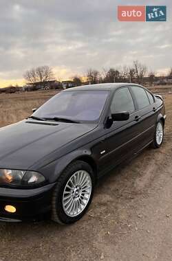 Седан BMW 3 Series 2000 в Гайвороні