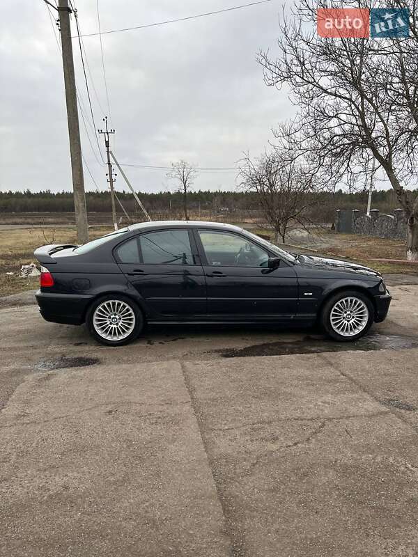 Седан BMW 3 Series 2000 в Гайвороні