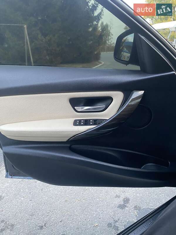 Седан BMW 3 Series 2013 в Бердичеві