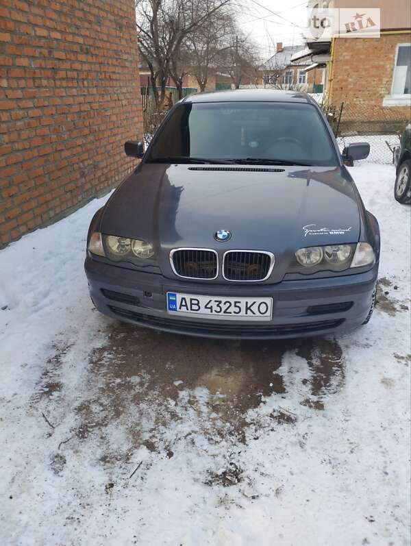 Седан BMW 3 Series 1999 в Ильинцах
